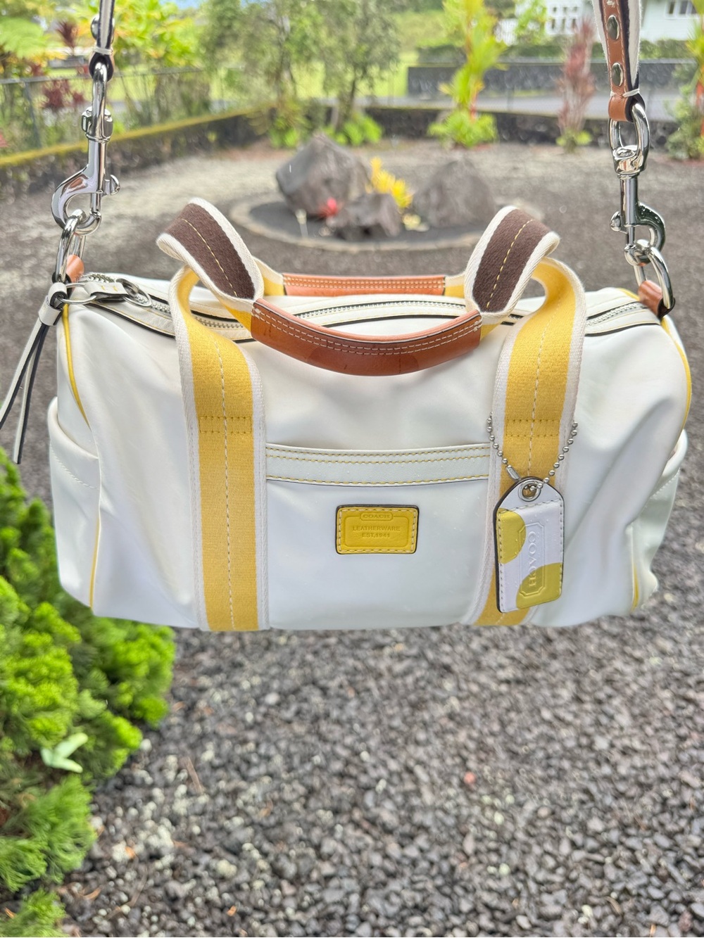 Coach White & Yellow Leatherware Convertible Duffel Satchel Crossbody Bag 2006 - Picture 6 of 14